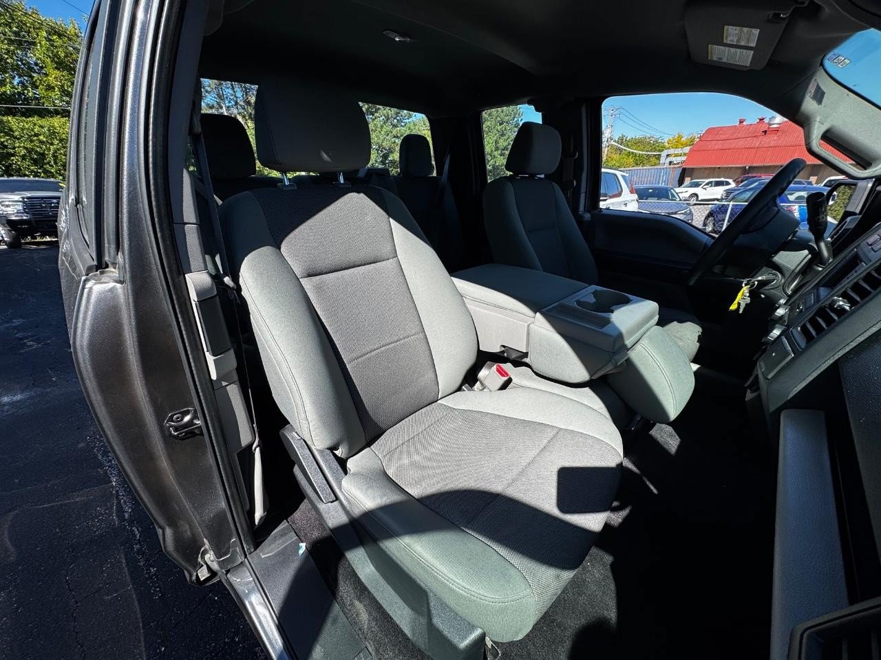 Used 2015 Ford F150 XL w/ Equipment Group 101A Mid AWD/4WD image 5
