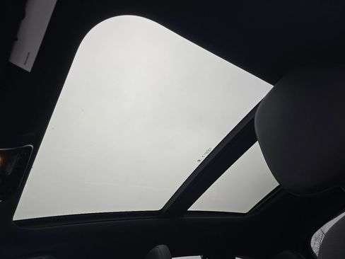 New 2026 Mercedes-Benz GLC 300 4MATIC image 3