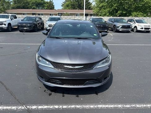 Used 2015 Chrysler 200 S w/ Navigation & Sound Group I AWD/4WD image 3