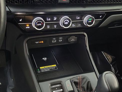 Used 2024 Honda CR-V Sport Touring image 30