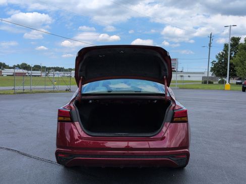 Used 2025 Nissan Altima 2.5 SV FWD image 31