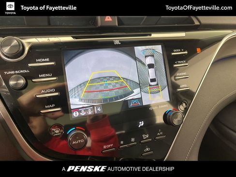 Used 2018 Toyota Camry XSE w/ Driver Assist Package image 28