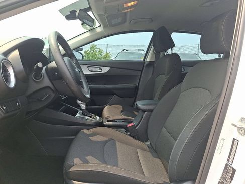 Used 2023 Kia Forte LXS FWD image 15