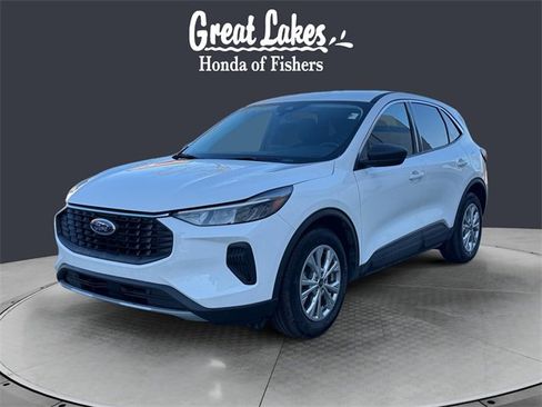 Used 2023 Ford Escape Active image 1
