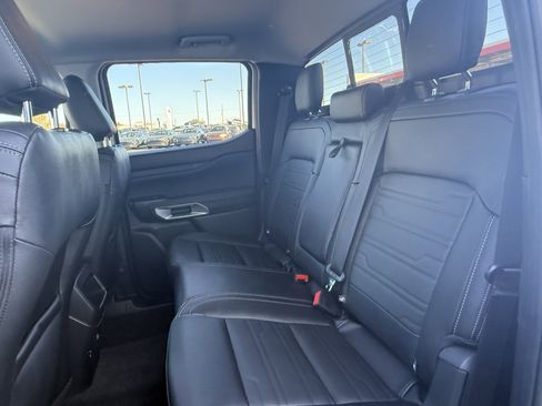 Used 2024 Ford Ranger Lariat w/ Advanced Towing Package image 23