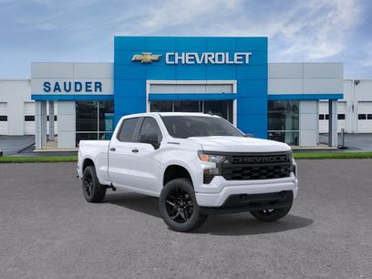 New 2026 Chevrolet Silverado 1500 Custom w/ LPO, Dark Essentials Package