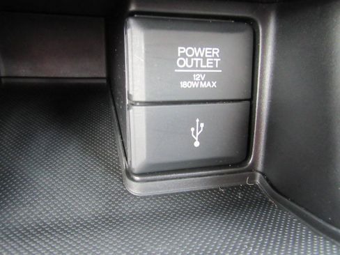 Used 2015 Honda Accord LX image 18