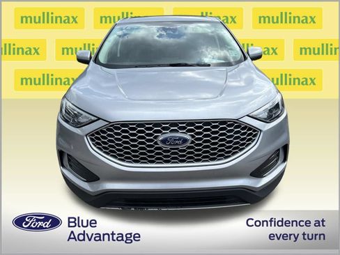 Used 2024 Ford Edge SEL AWD/4WD image 2