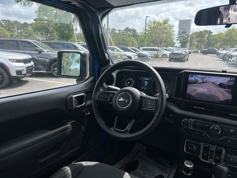 New 2026 Jeep Gladiator Sport AWD/4WD image 44