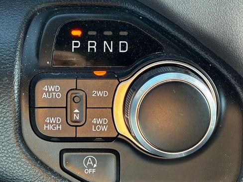 Used 2024 RAM 1500 Big Horn image 32