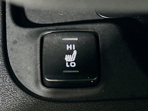 Used 2026 Toyota Corolla SE FWD image 17