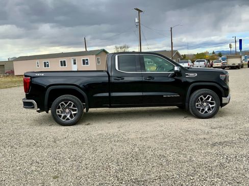 New 2025 GMC Sierra 1500 SLE w/ Preferred Package image 6