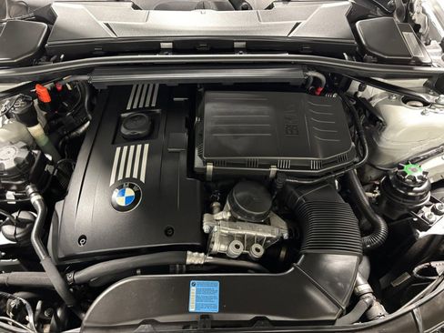 Used 2008 BMW 335i Convertible w/ Premium Pkg image 20