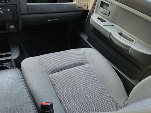 Used 2011 Dodge Dakota Big Horn w/ Utility Group AWD/4WD image 8