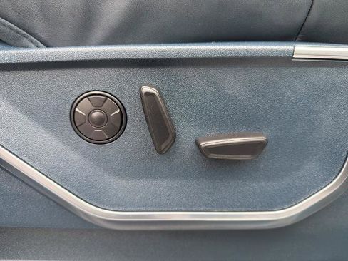 Certified 2024 Ford F350 Limited w/ FX4 Off-Road Package AWD/4WD image 10