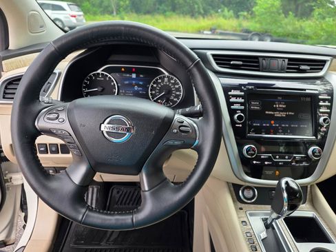 Used 2019 Nissan Murano SL w/ SL Technology Package AWD/4WD image 19
