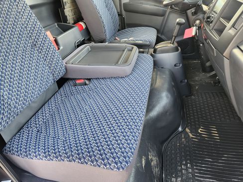 New 2024 Chevrolet Low Cab Forward image 17