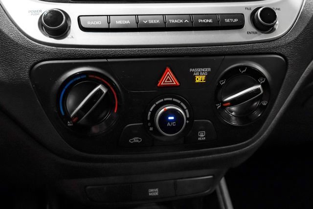 Used 2019 Hyundai Accent SE FWD image 29