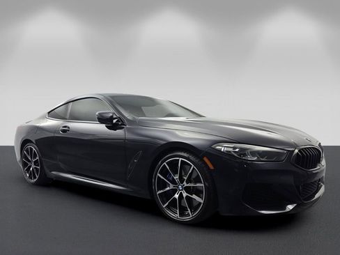 Used 2022 BMW M850i xDrive Coupe w/ Driving Assistance Package AWD/4WD image 1