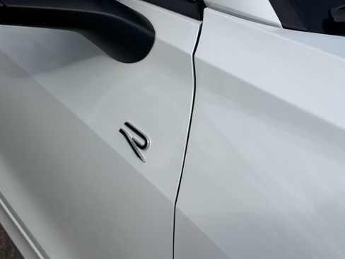 Certified 2026 Volkswagen Tiguan SE R-Line FWD image 6