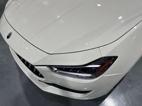 Used 2019 Maserati Ghibli S GranLusso RWD image 14