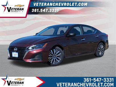 Used 2024 Nissan Altima 2.5 SV