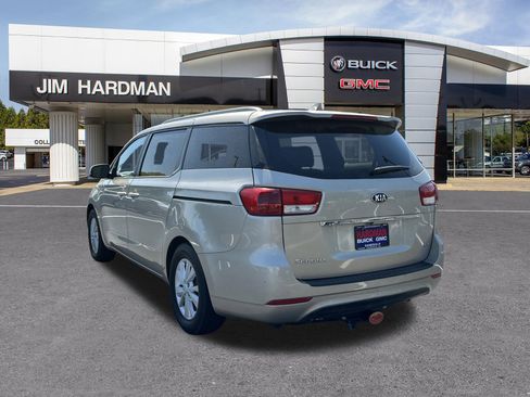 Used 2015 Kia Sedona LX FWD image 5