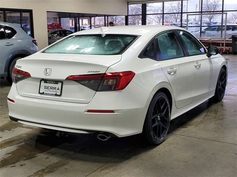 Certified 2023 Honda Civic Sport image 4