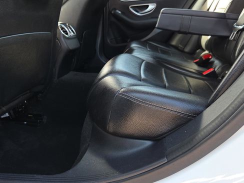 Used 2016 Mercedes-Benz C 300 Sedan image 19