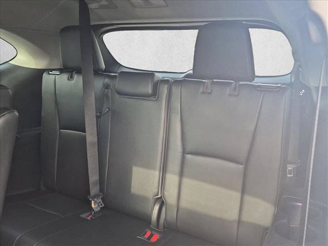 Used 2020 Toyota Highlander XLE FWD image 21