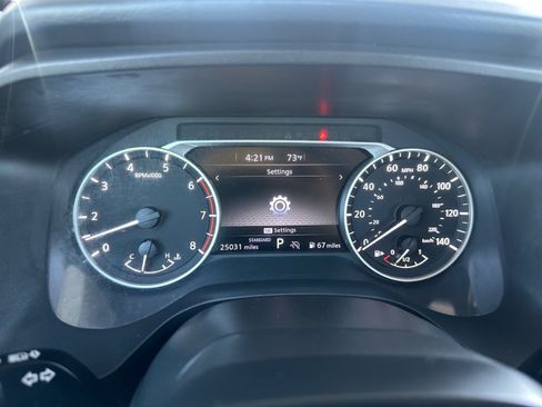 Used 2025 Nissan Rogue SV FWD image 20