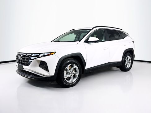 Used 2024 Hyundai Tucson SEL FWD image 4