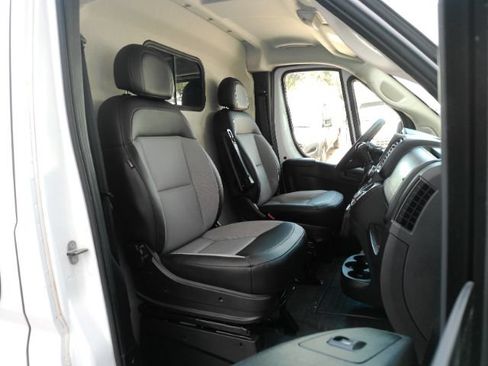 Used 2025 RAM ProMaster 3500 w/ Convenience Group FWD image 16