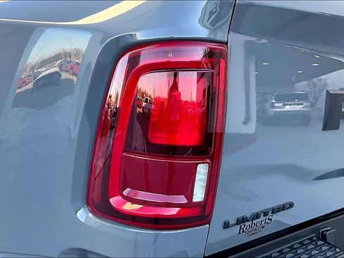 Used 2026 RAM 3500 Limited image 21