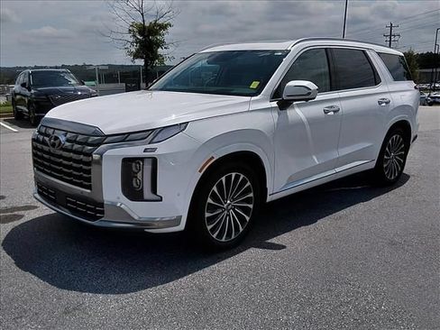 Used 2025 Hyundai Palisade Calligraphy FWD image 7