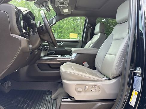 Certified 2024 Chevrolet Silverado 3500 LTZ w/ LTZ Plus Package AWD/4WD image 35