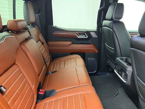 Used 2023 GMC Sierra 1500 Denali Ultimate image 24