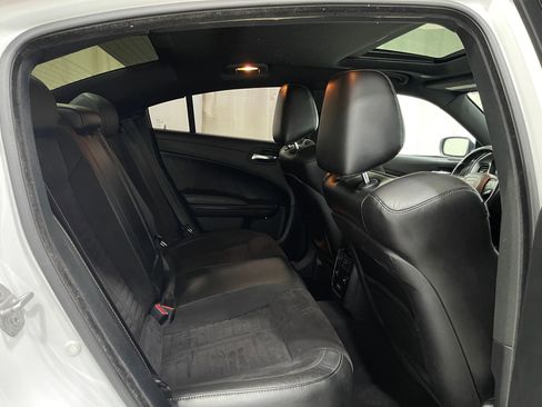 Used 2019 Dodge Charger Scat Pack w/ Daytona Edition Group RWD image 29