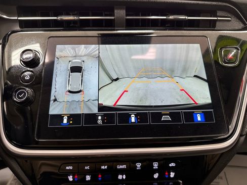 Used 2023 Chevrolet Bolt EUV Premier w/ Sun & Sound Package image 33