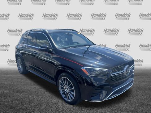 Certified 2025 Mercedes-Benz GLE 450 4MATIC image 2