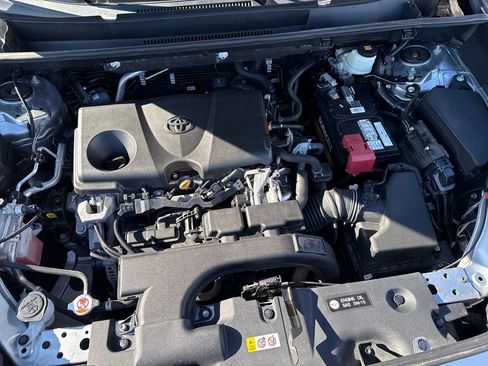 Used 2020 Toyota RAV4 XLE w/ Convenience Package image 26