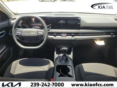 New 2026 Kia K4 FWD image 16