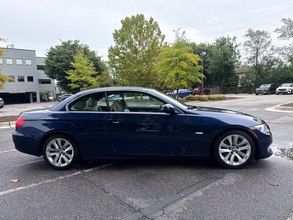 Used 2013 BMW 328i Convertible RWD image 18