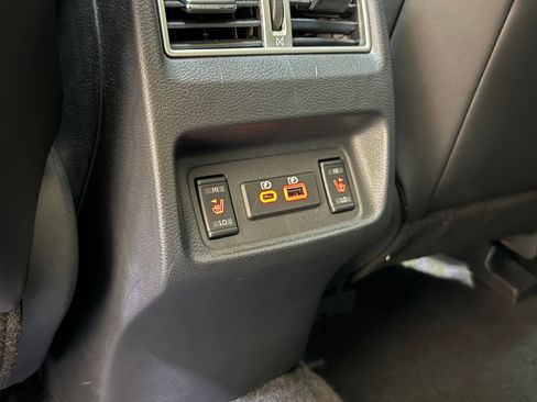 Used 2023 Nissan Maxima Platinum w/ Sport Mat Group image 40