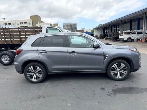 Used 2024 Mitsubishi Outlander Sport SE AWD/4WD image 4