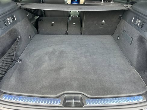 Certified 2025 Mercedes-Benz GLC 300 image 17