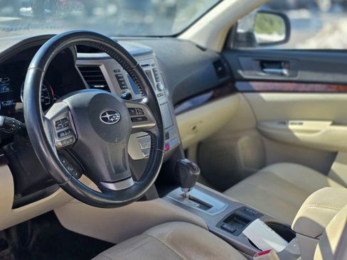 Used 2013 Subaru Legacy 2.5i Limited image 7