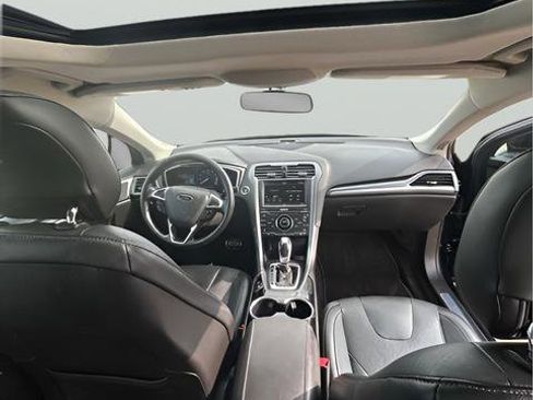 Used 2014 Ford Fusion Titanium FWD image 8