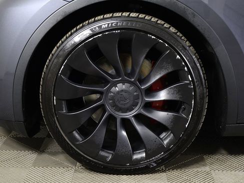Used 2023 Tesla Model Y Performance AWD/4WD image 23