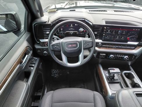 Used 2022 GMC Sierra 1500 Elevation w/ Preferred Package AWD/4WD image 13